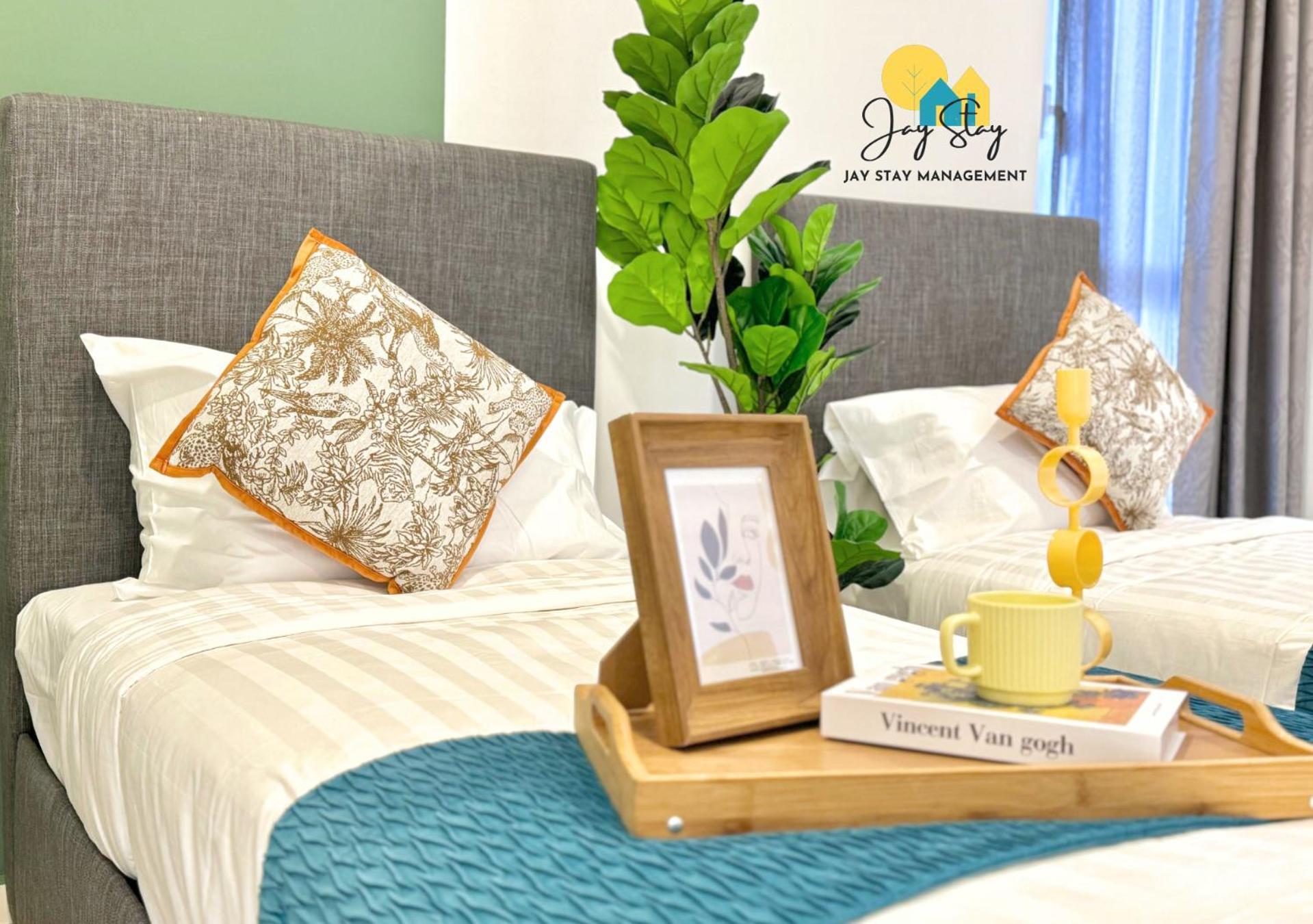 New! The Shore L 3br L 6-11pax L Direct Mall Access L Centre L River View L Jonker Street By Jay Management
