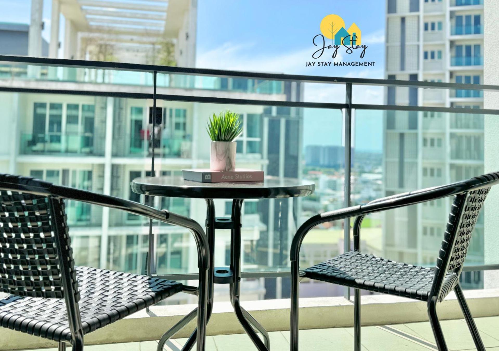 New! The Shore L 3br L 6-11pax L Direct Mall Access L Centre L River View L Jonker Street By Jay Management Malacca