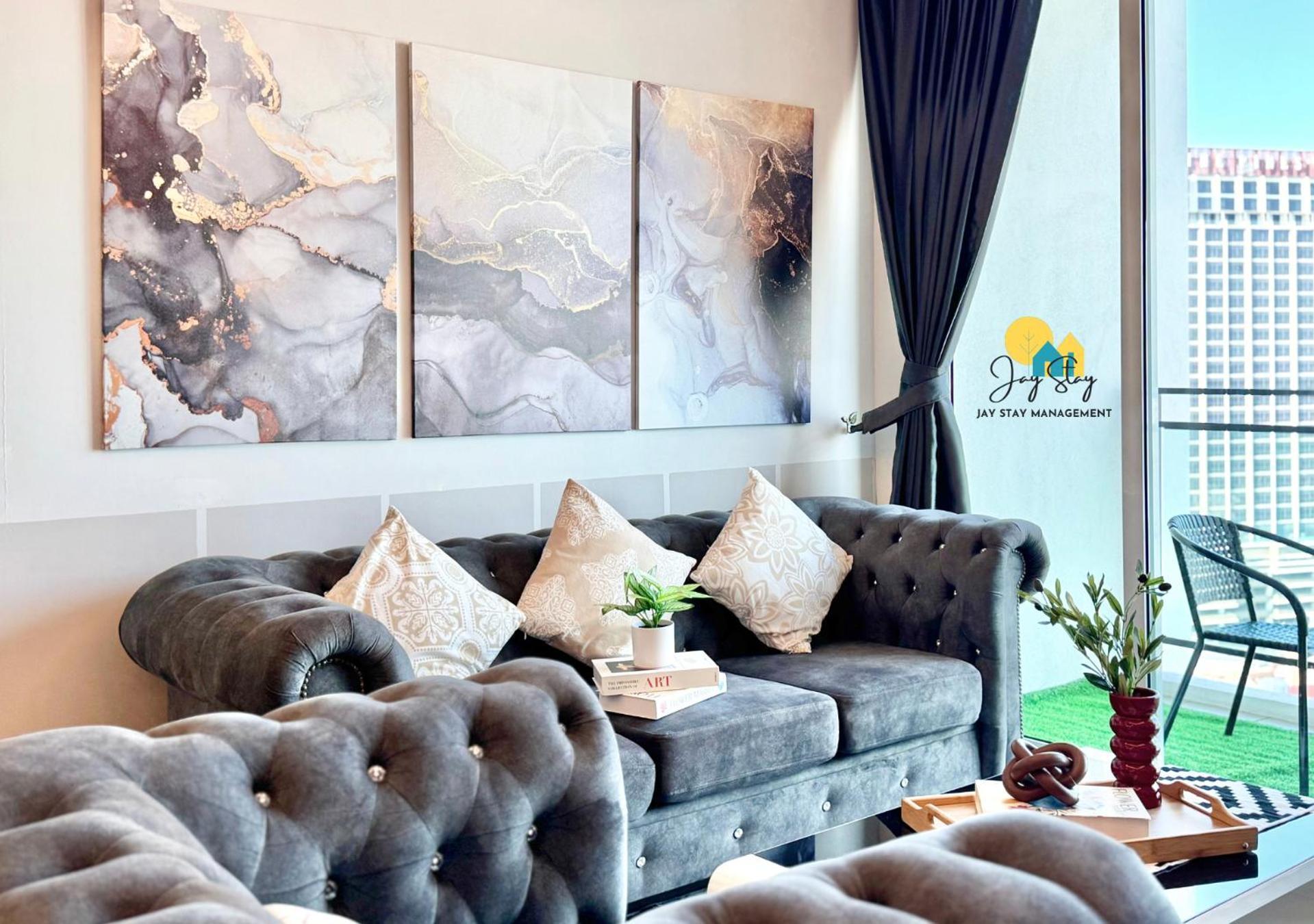 Pangsapuri New! The Shore L 3br L 6-11pax L Direct Mall Access L Centre L River View L Jonker Street By Jay Management Malacca