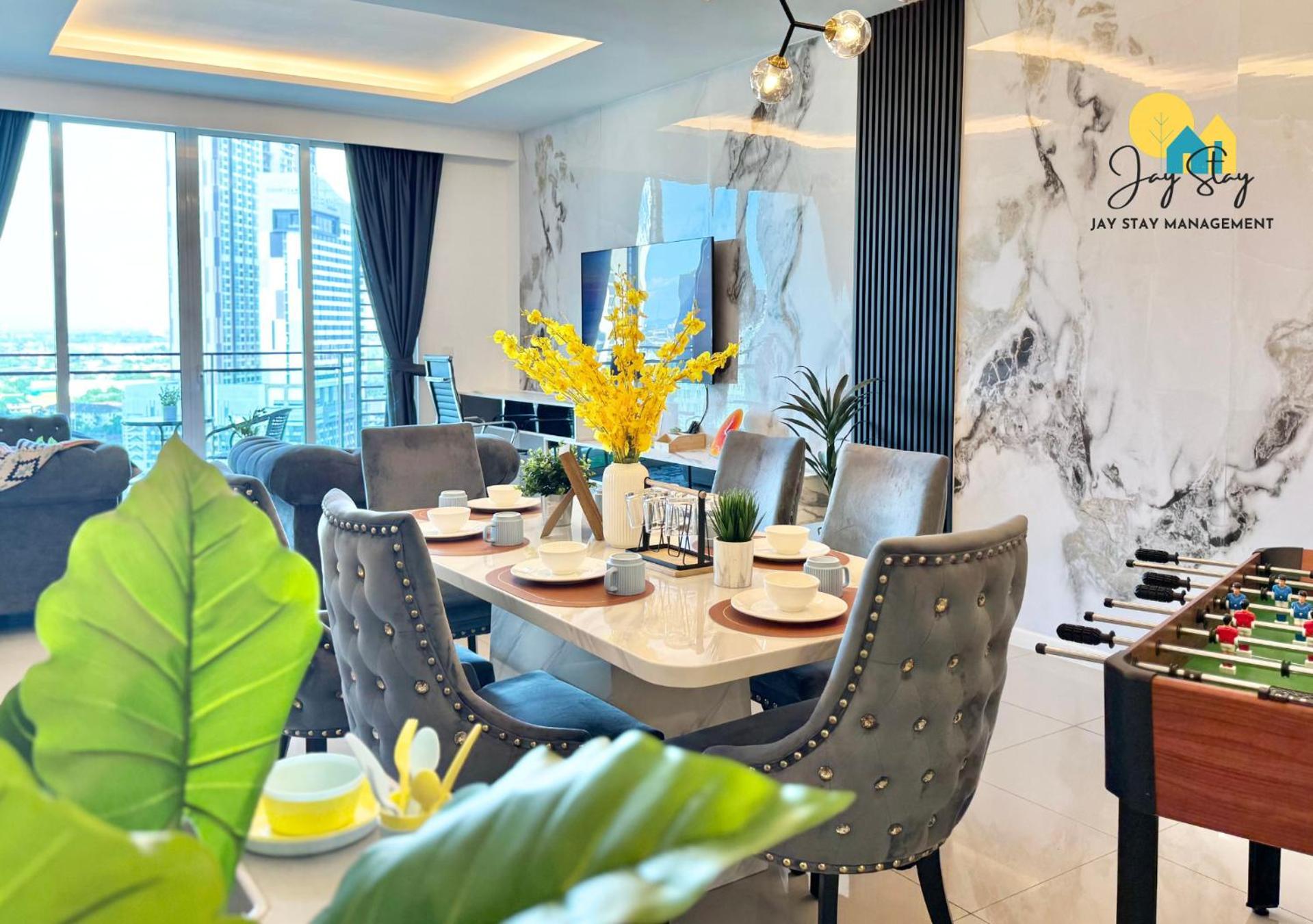New! The Shore L 3br L 6-11pax L Direct Mall Access L Centre L River View L Jonker Street By Jay Management